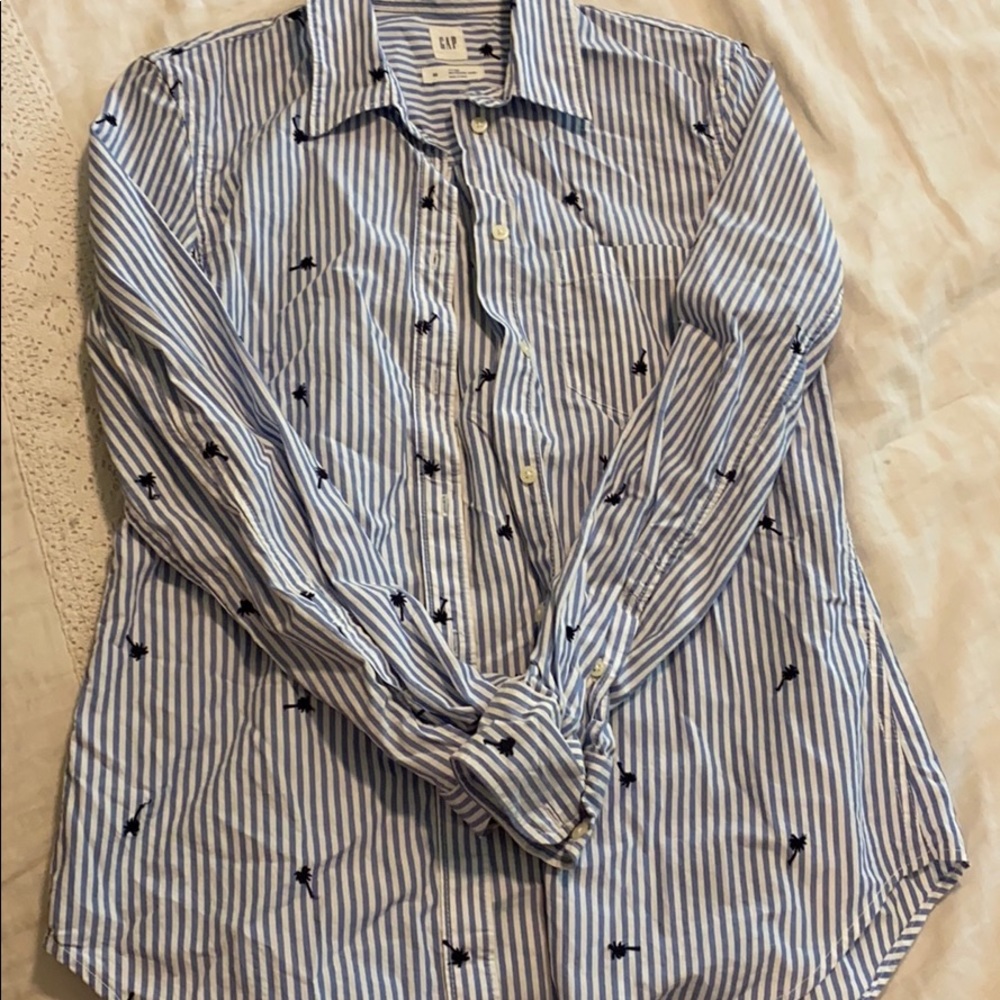 Gap long sleeve top
